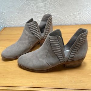 Vince Camaro booties